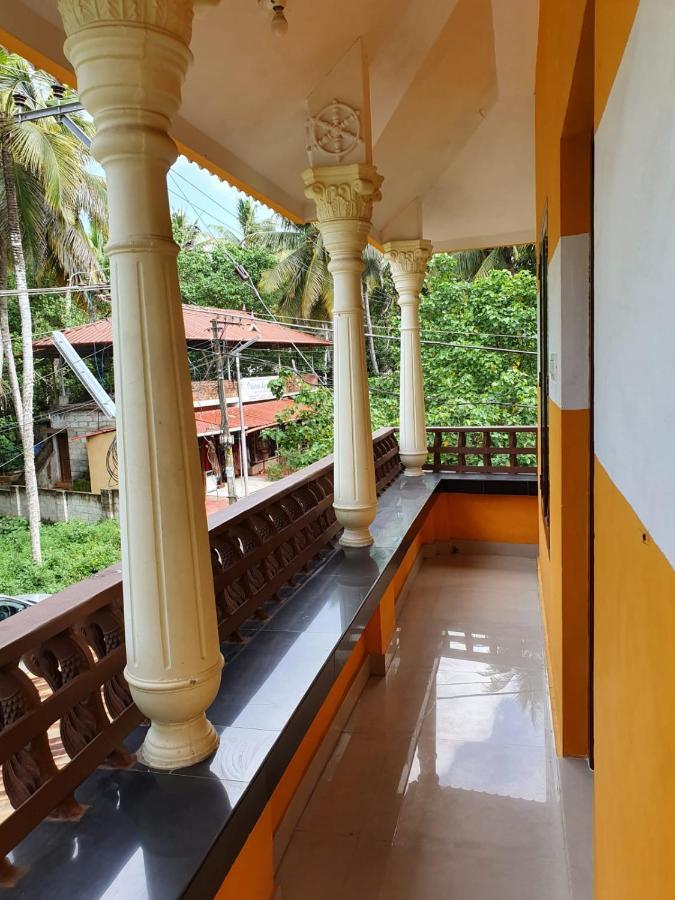 Thriphala Ayurveda Yogashram Apartman Thiruvananthapuram Kültér fotó