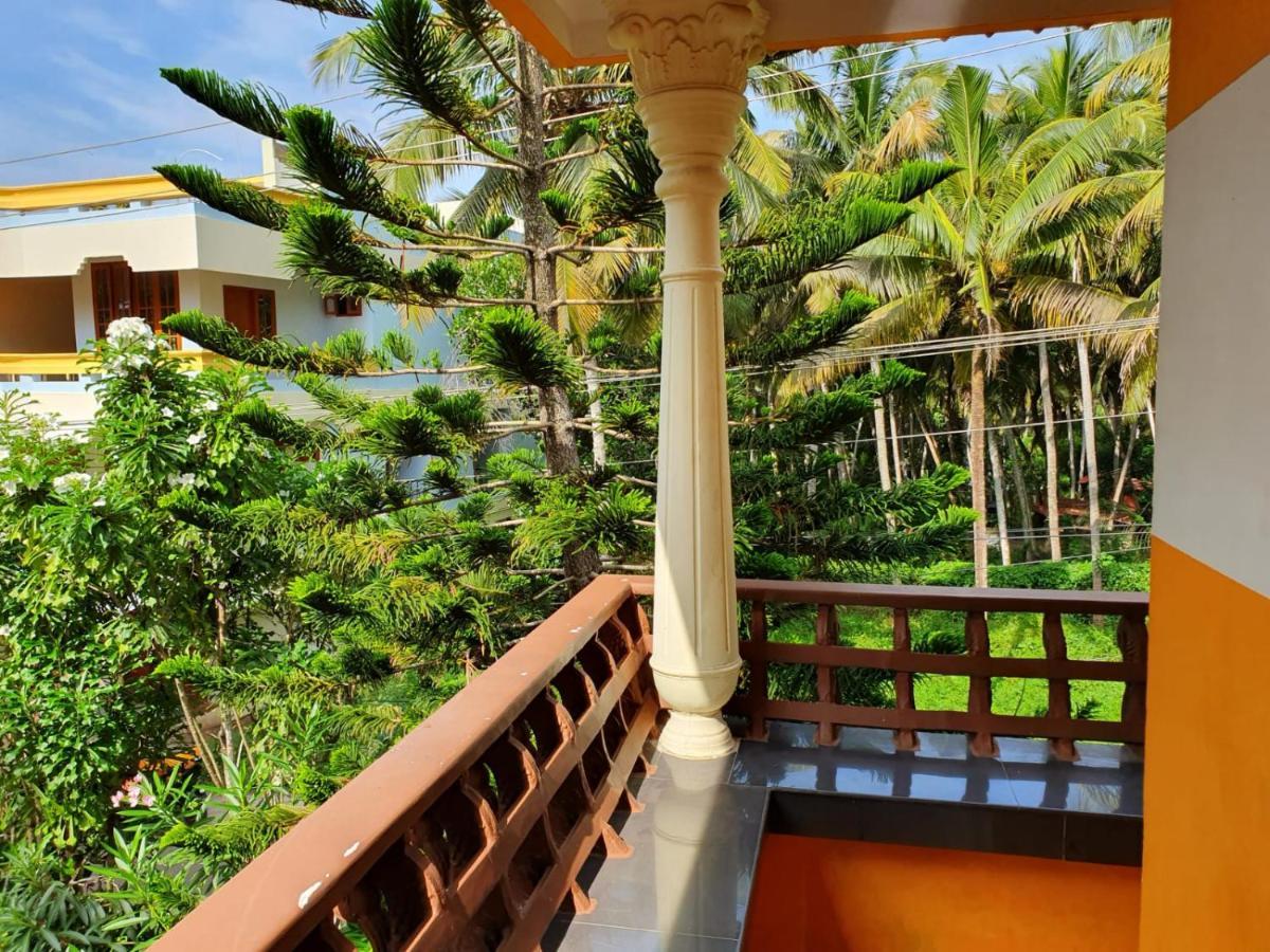 Thriphala Ayurveda Yogashram Apartman Thiruvananthapuram Kültér fotó