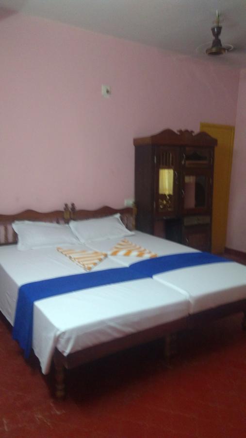 Thriphala Ayurveda Yogashram Apartman Thiruvananthapuram Kültér fotó