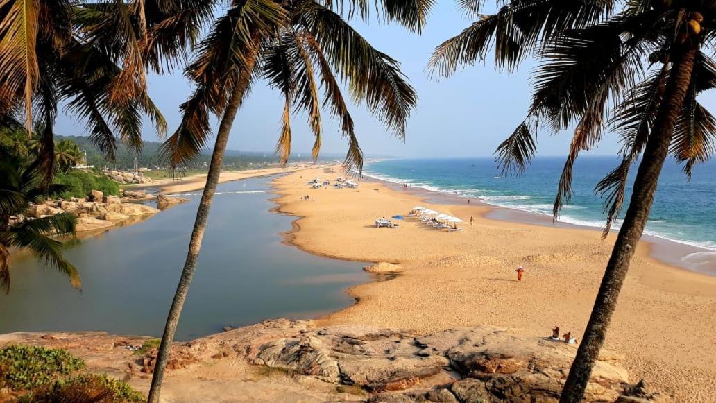 Thriphala Ayurveda Yogashram Apartman Thiruvananthapuram Kültér fotó