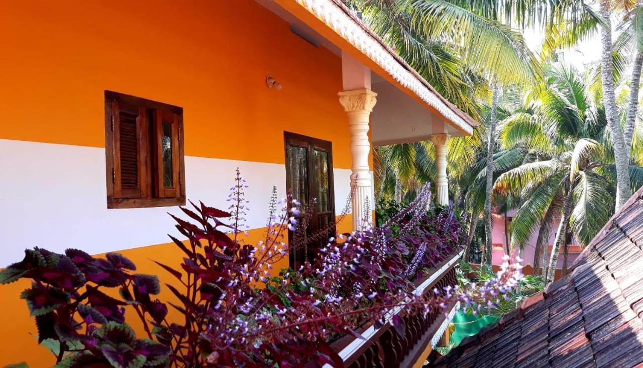 Thriphala Ayurveda Yogashram Apartman Thiruvananthapuram Kültér fotó